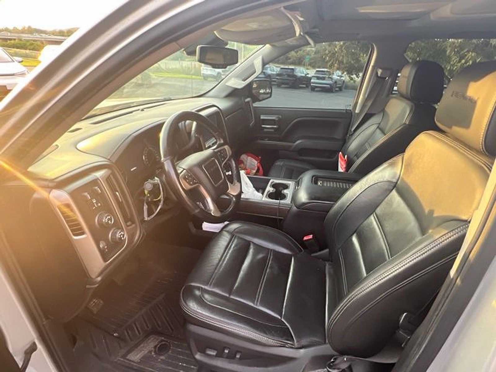 Used 2018 GMC Sierra 1500 Denali w/ Denali Ultimate Package AWD/4WD image 22