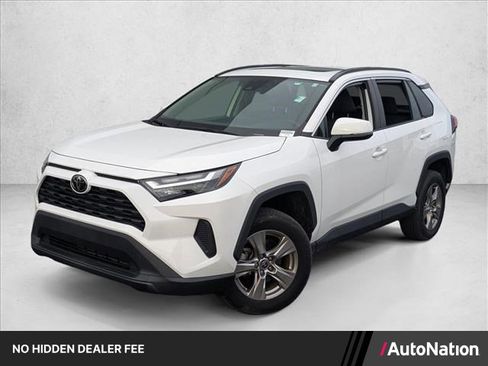 Used 2023 Toyota RAV4 XLE w/ Convenience Package FWD image 1