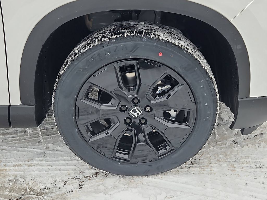 New 2026 Honda Pilot Black Edition image 4