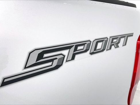 Used 2019 Ford Ranger XLT w/ Equipment Group 301A Mid image 7