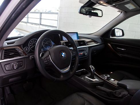 Used 2014 BMW 328d xDrive Wagon image 13