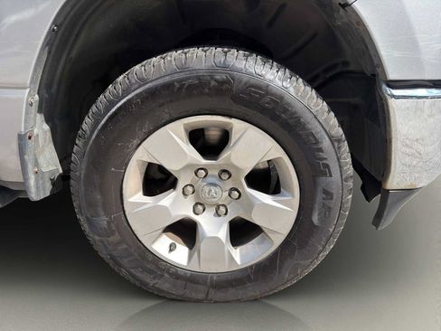 Used 2020 RAM 1500 Big Horn AWD/4WD image 23