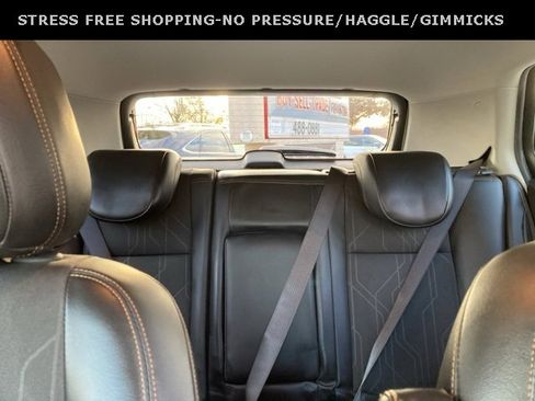 Used 2021 Chevrolet Trax LT w/ Redline Edition image 26