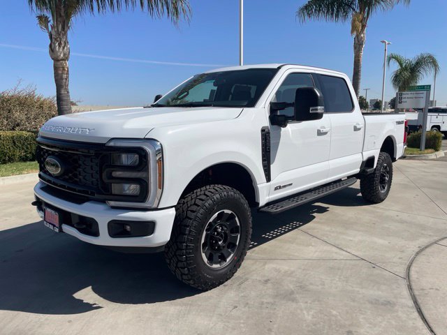 New 2026 Ford F250 XLT w/ XLT Premium Package AWD/4WD image 1
