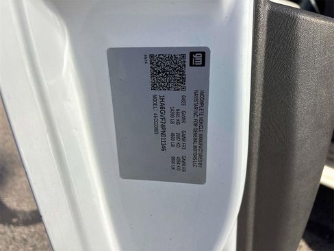 Used 2023 Chevrolet Express 4500 Extended w/ Power Convenience Package image 25