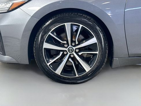 Used 2023 Nissan Maxima SL FWD image 38