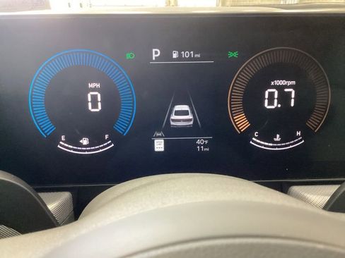 New 2026 Hyundai Sonata SEL FWD image 32