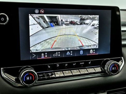 New 2026 GMC Canyon Elevation w/ Convenience Package image 15