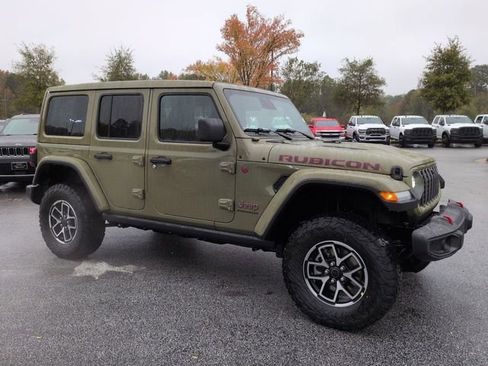 New 2026 Jeep Wrangler Unlimited Rubicon w/ Safety Group image 2