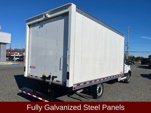 Used 2024 Ford Transit 250 image 17