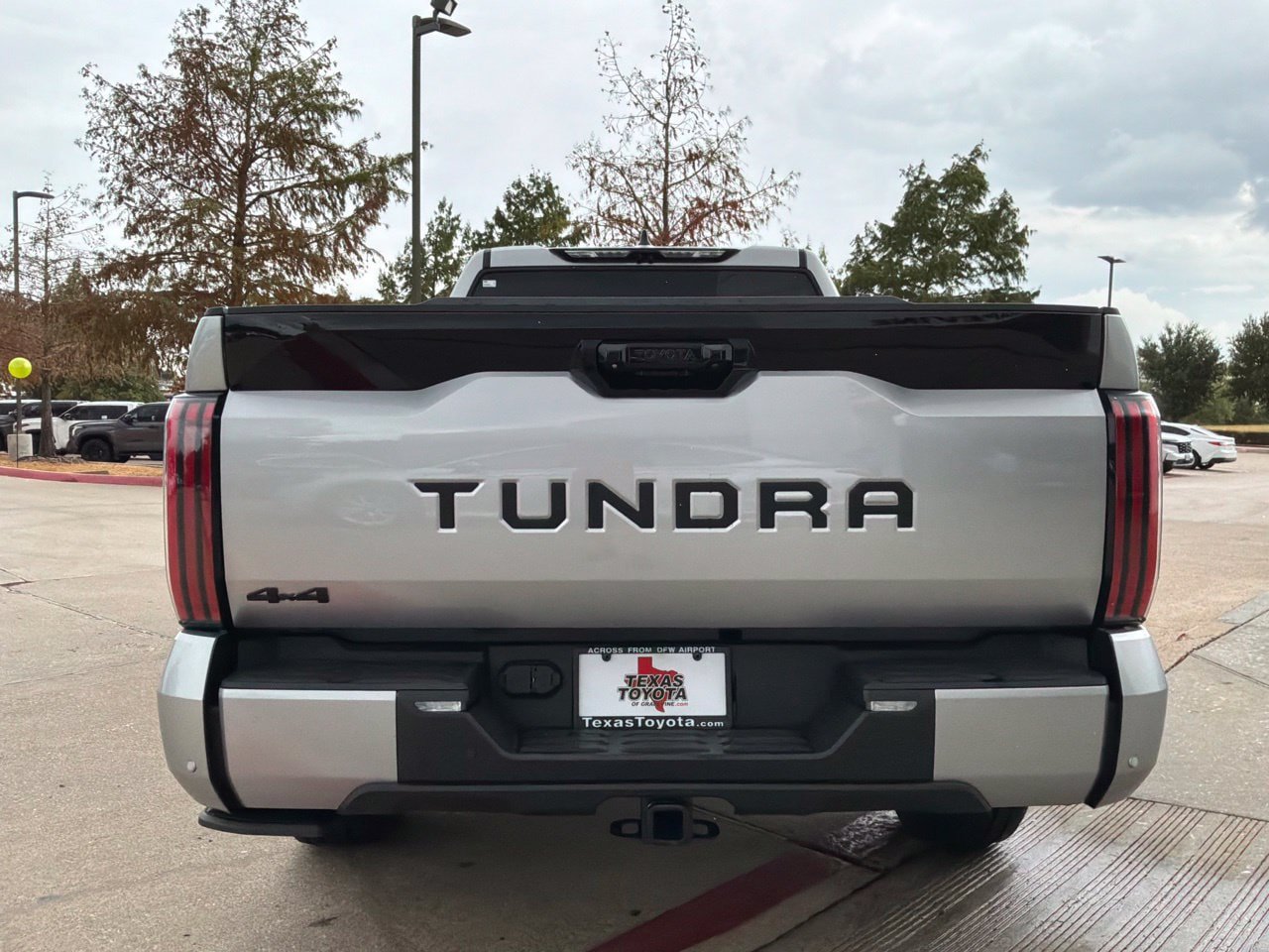 Used 2026 Toyota Tundra Platinum AWD/4WD image 7