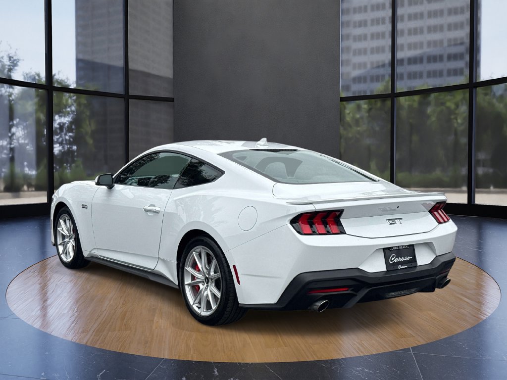 Certified 2025 Ford Mustang GT Premium RWD image 4