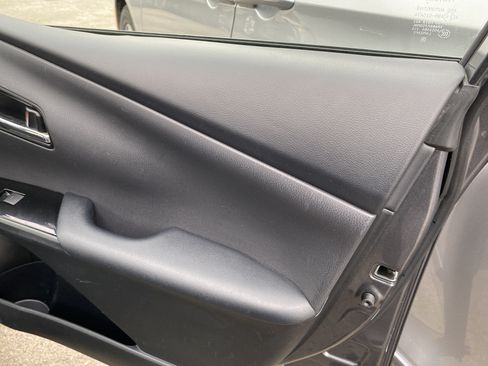 Used 2021 Toyota Prius Prime XLE FWD image 20