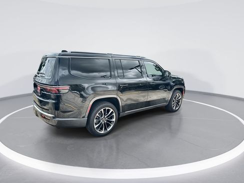 Used 2022 Jeep Wagoneer Series III w/ Premium Group I AWD/4WD image 8