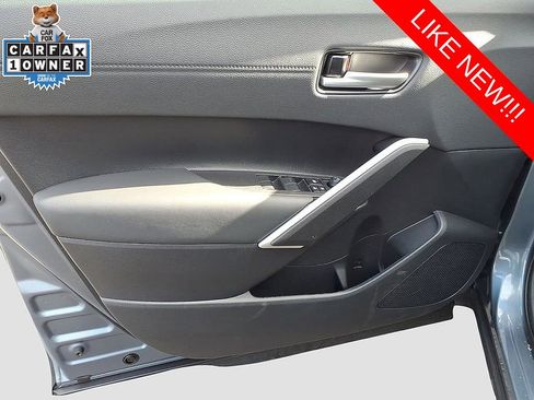 Used 2026 Toyota Corolla Cross XLE w/ Convenience Package AWD/4WD image 17
