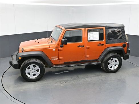 Used 2011 Jeep Wrangler Unlimited Sport image 33