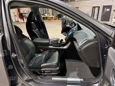 Used 2019 Acura TLX w/ Technology Package image 26