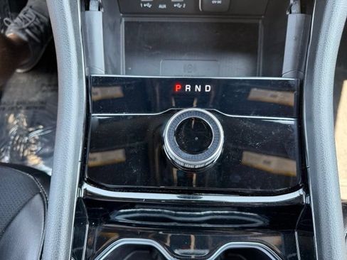 Used 2023 Jeep Grand Cherokee L Laredo AWD/4WD image 27