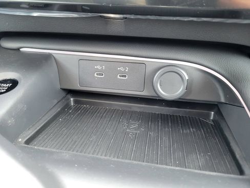 New 2026 Nissan Sentra SV w/ SV Convenience Package FWD image 25