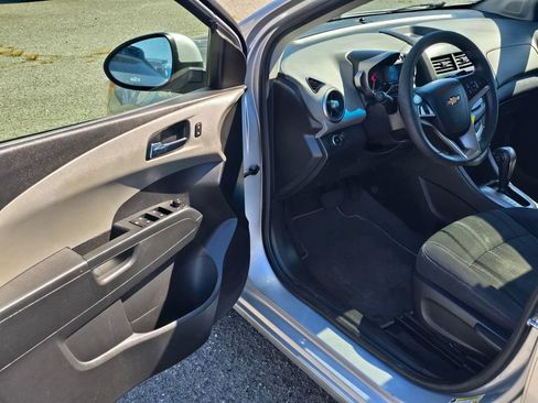 Used 2015 Chevrolet Sonic LT FWD image 18