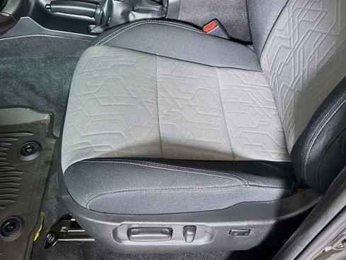 Used 2023 Toyota Tacoma TRD Sport image 19