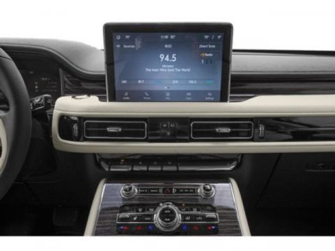 Used 2020 Lincoln Aviator Black Label image 10