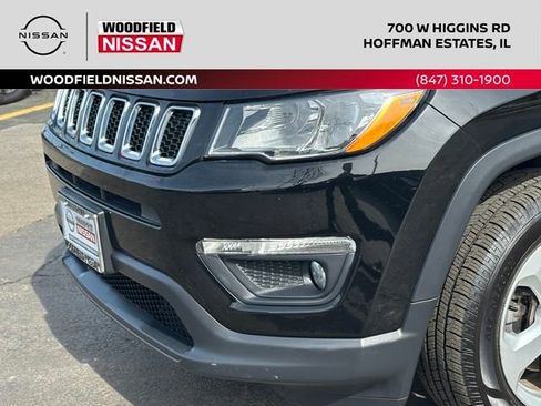 Used 2017 Jeep Compass Latitude w/ Popular Equipment Group image 9