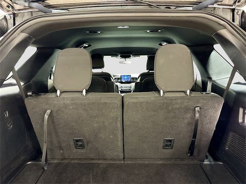 Used 2020 Ford Explorer XLT image 27