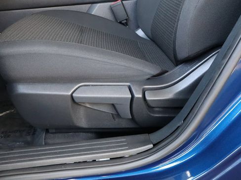 Used 2025 Nissan Kicks S FWD image 22