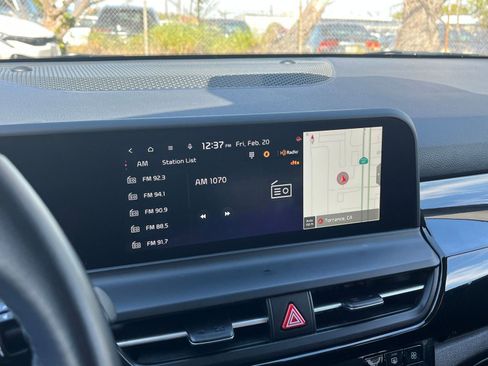 Used 2025 Kia Seltos S image 21