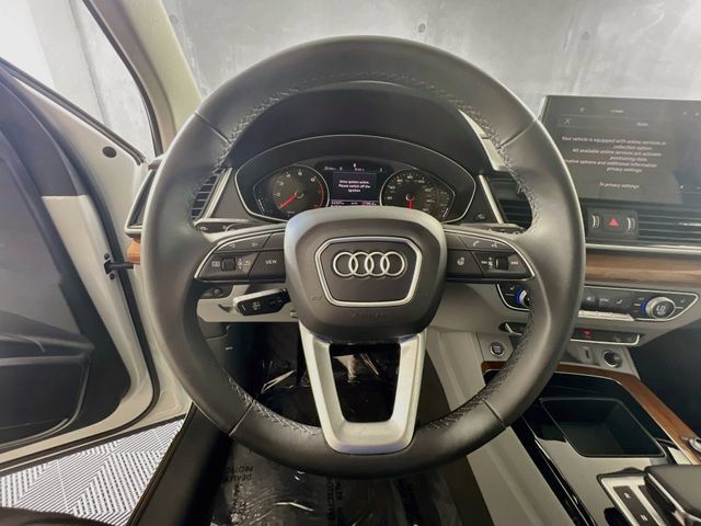 Used 2023 Audi Q5 2.0T Premium AWD/4WD image 16
