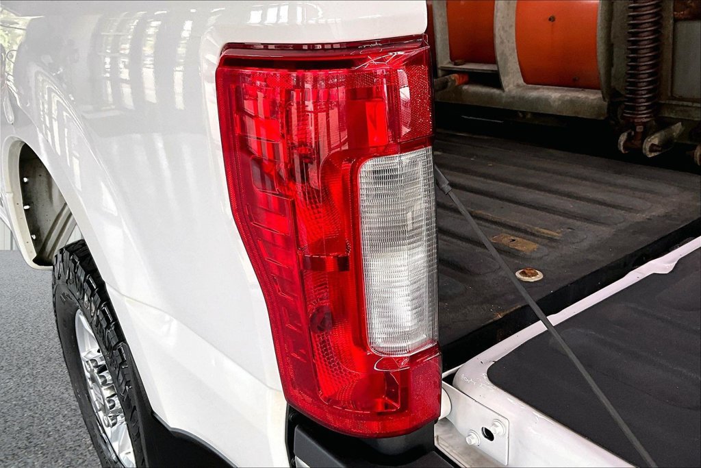 Used 2017 Ford F350 XLT w/ XLT Value Package AWD/4WD image 20