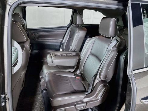 Used 2023 Honda Odyssey Elite image 20