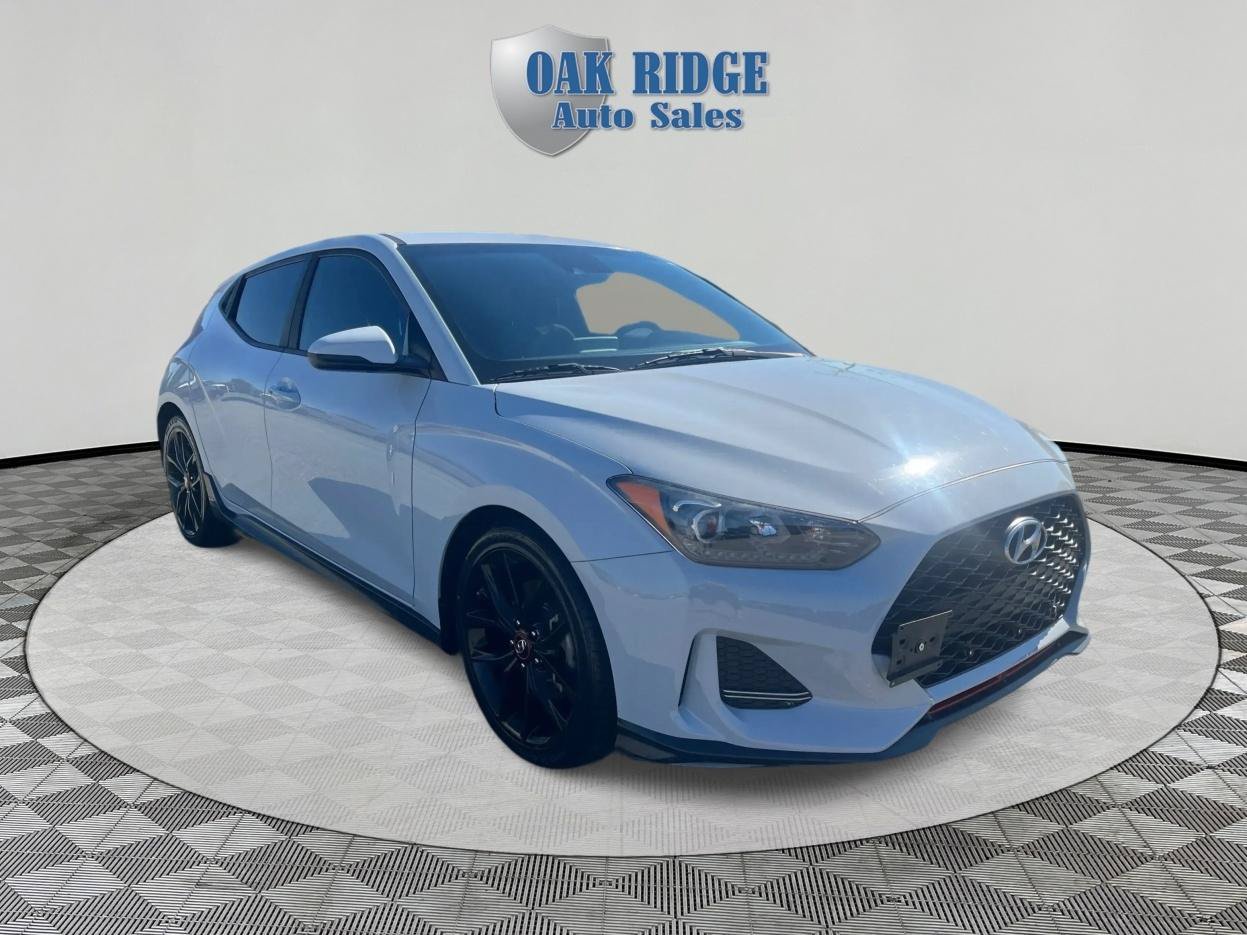 Used 2019 Hyundai Veloster Turbo R-Spec FWD image 3