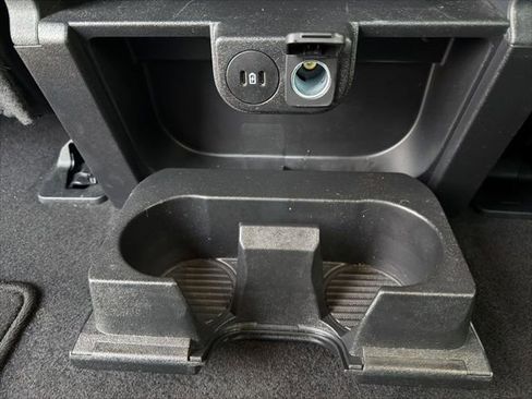 Used 2025 Ford F150 XLT w/ Equipment Group 301A Standard image 15