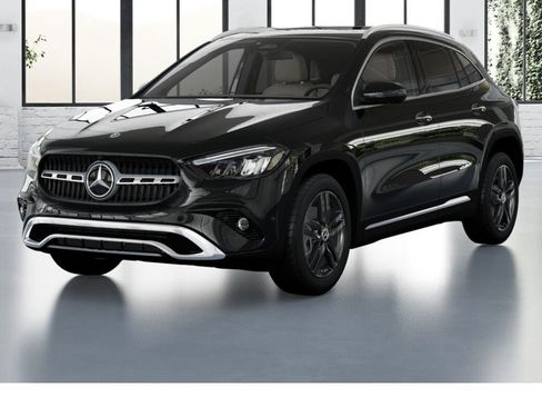 New 2026 Mercedes-Benz GLA 250 4MATIC image 1
