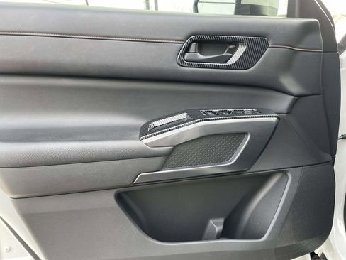 Used 2023 Nissan Pathfinder Rock Creek image 16