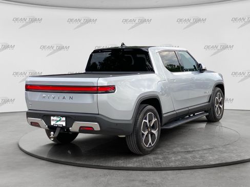 Used 2024 Rivian R1T Adventure AWD/4WD image 8