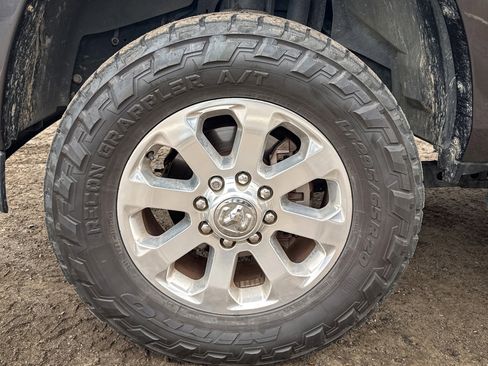 Used 2020 RAM 2500 Laramie image 3