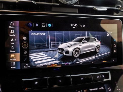 Used 2023 Maserati Grecale GT AWD/4WD image 30