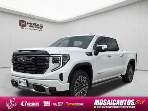Used 2025 GMC Sierra 1500 Denali Ultimate AWD/4WD image 3