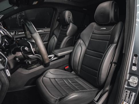 Used 2018 Mercedes-Benz GLE 63 AMG S image 41