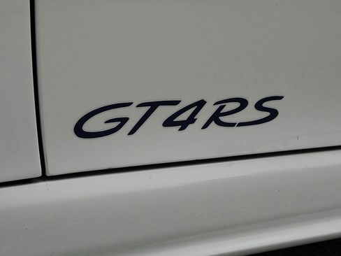 Used 2025 Porsche 718 Cayman GT4 RS RWD image 31