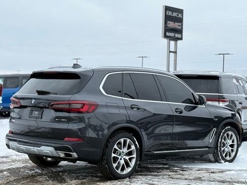 Used 2023 BMW X5 xDrive45e image 40