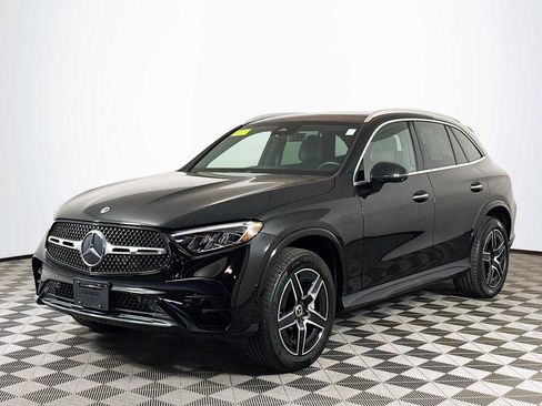 Used 2023 Mercedes-Benz GLC 300 4MATIC image 1