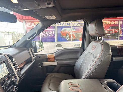 Used 2016 Ford F150 King Ranch w/ Equipment Group 601A Luxury AWD/4WD image 18