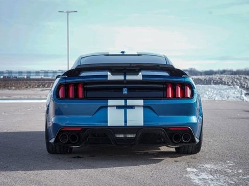 Used 2020 Ford Mustang Shelby GT350 w/ Technology Package image 4