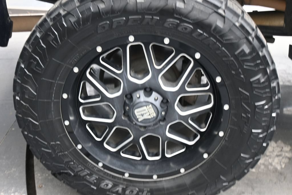 Used 2018 GMC Sierra 1500 SLT AWD/4WD image 12