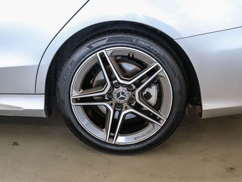 Certified 2019 Mercedes-Benz C 300 Sedan image 10