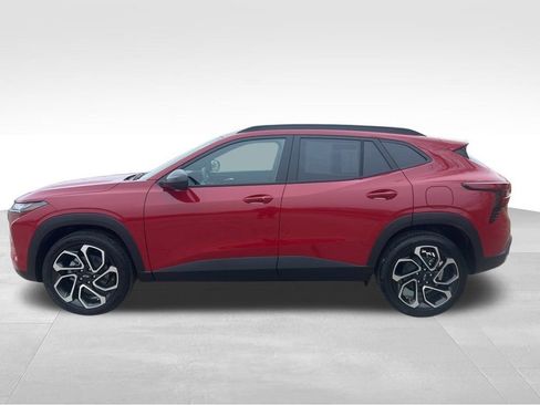 Used 2026 Chevrolet Trax RS w/ Driver Confidence Package image 6